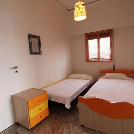 Irida 2br With Amazing Sea View. * Loutráki