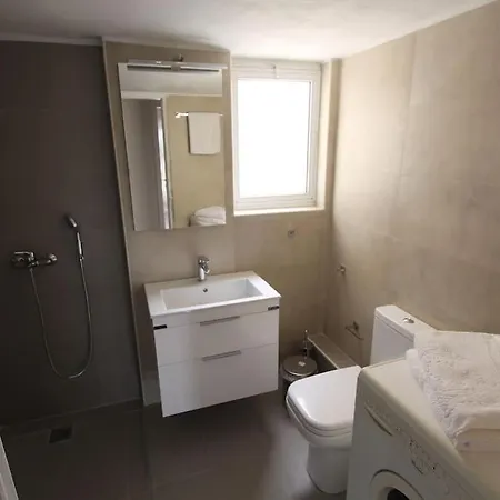 Appartement Irida 2br With Amazing Sea View. *